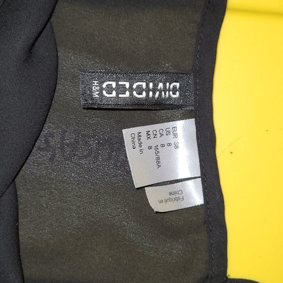 DIVIDED woman's tank top-sheer - Picture 4 of 4